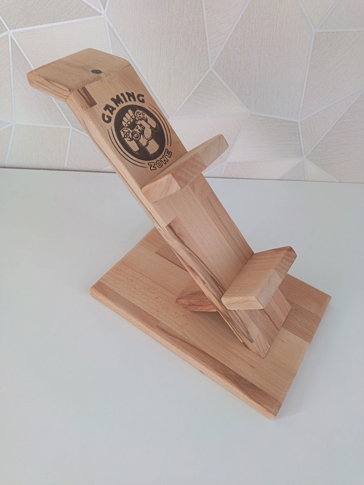 Support en bois de hêtre massif gravé Gaming Zone pour manette et casque de jeu